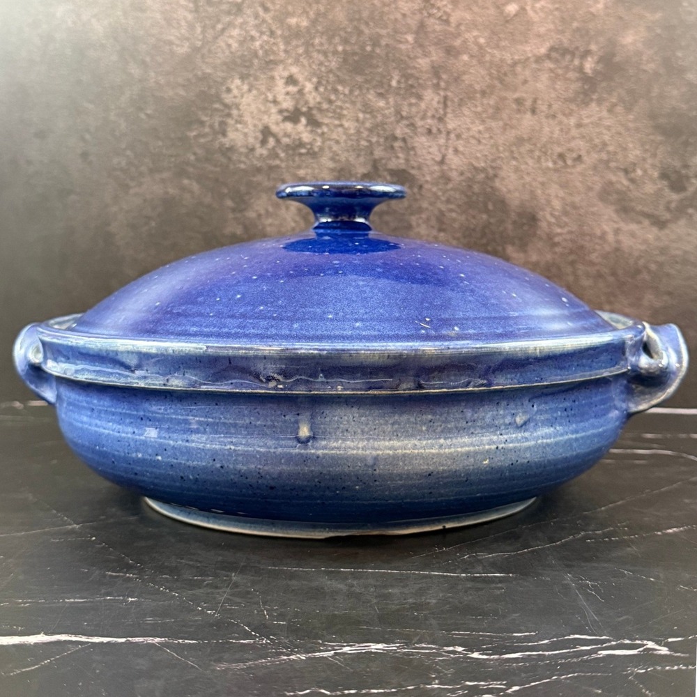 VTG Sasha Makovkin California Pottery Blue Lidded Ceramic Round Casserole Dish